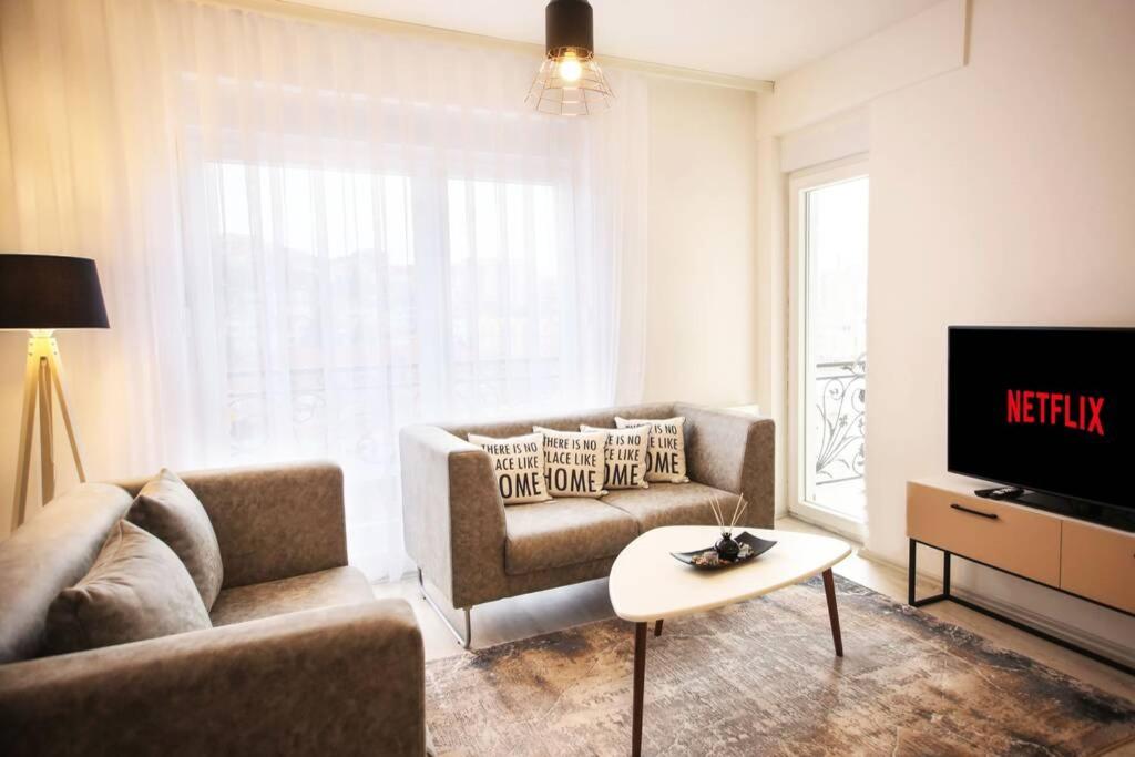 LINA - PRN, Central Prishtina - Housity