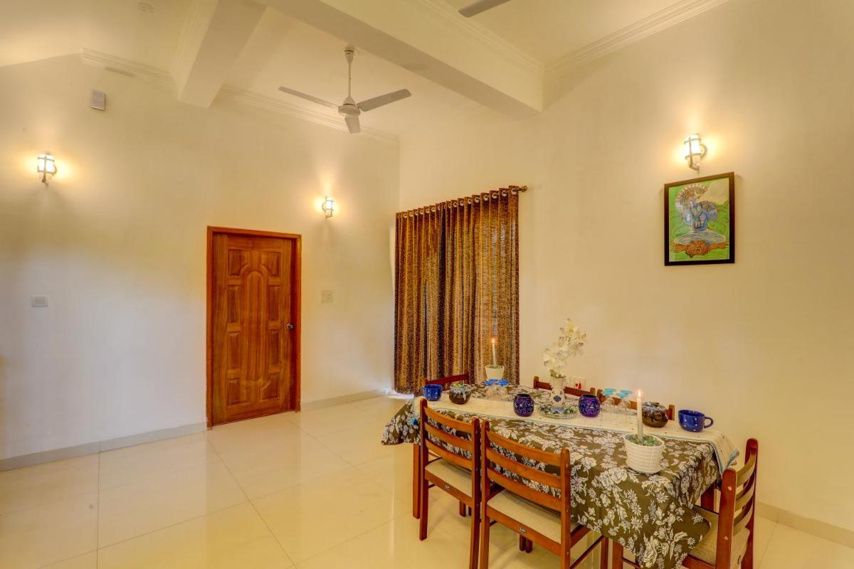 JAQK Holidays - 9BHK Villa for Big Groups, Private Pool-WiFi-Cartaker-Parking, North Goa - Hizvo