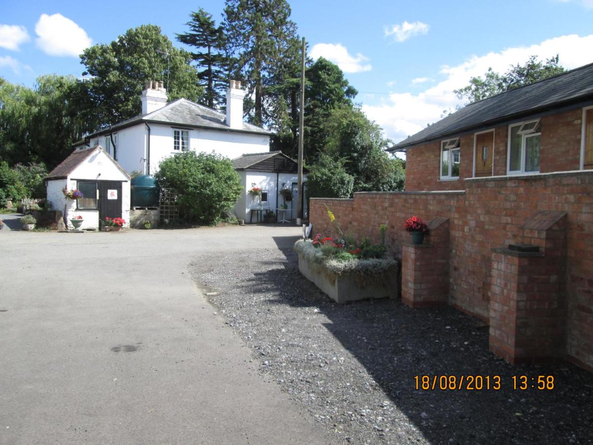 Church Farm - Housity