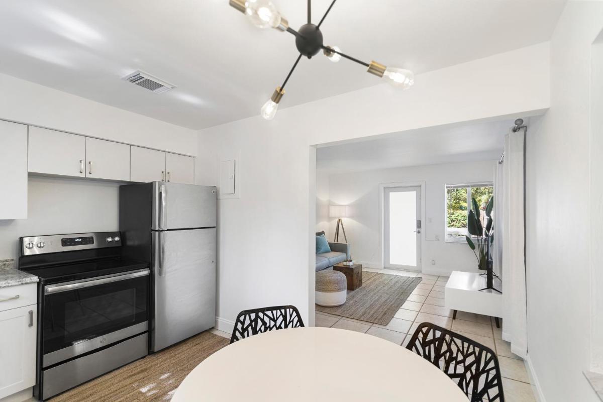 Suitetrails - Alani Bay Premium Condos