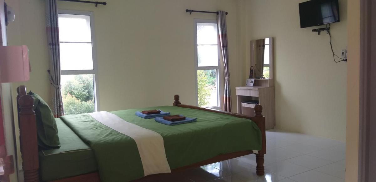Queue&Bright Resort - Housity