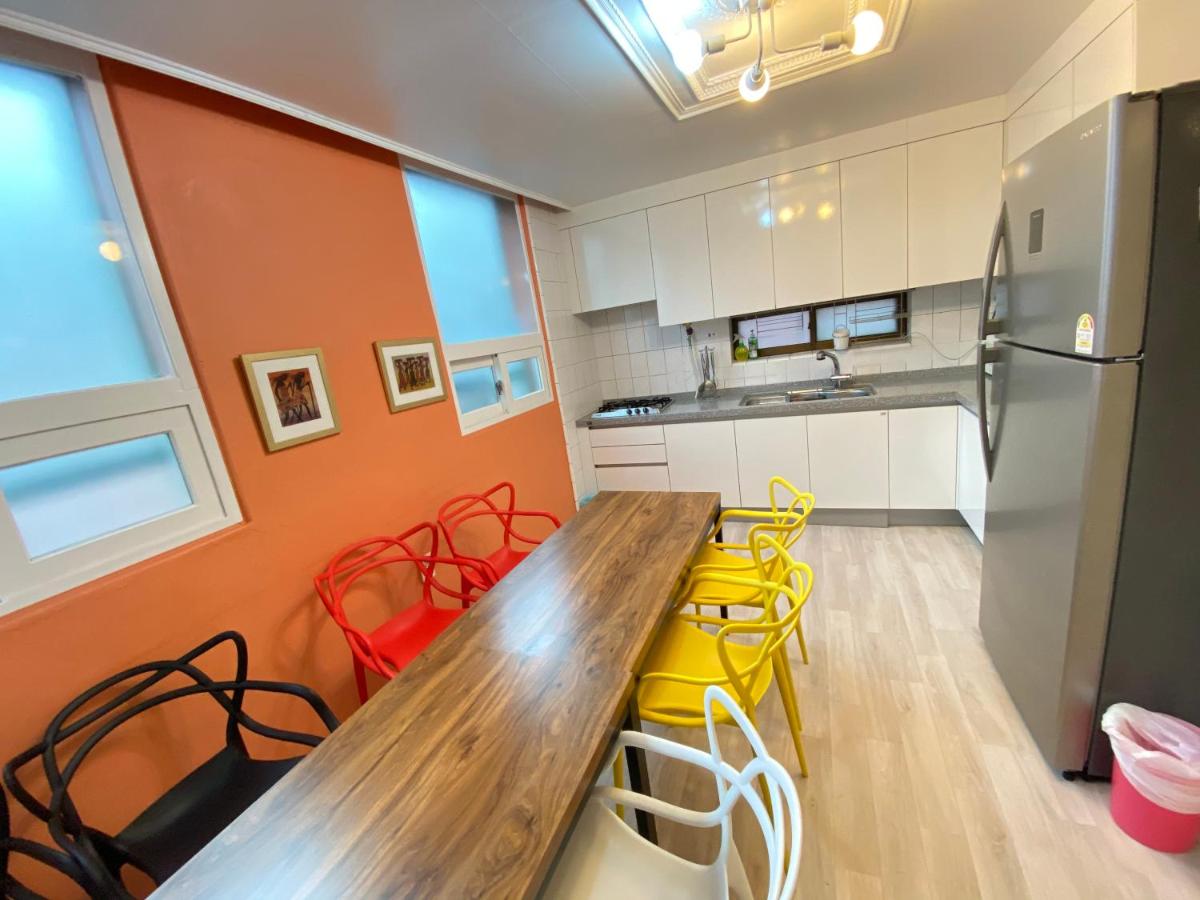 Kang's Apartments in Central Seoul - Housity