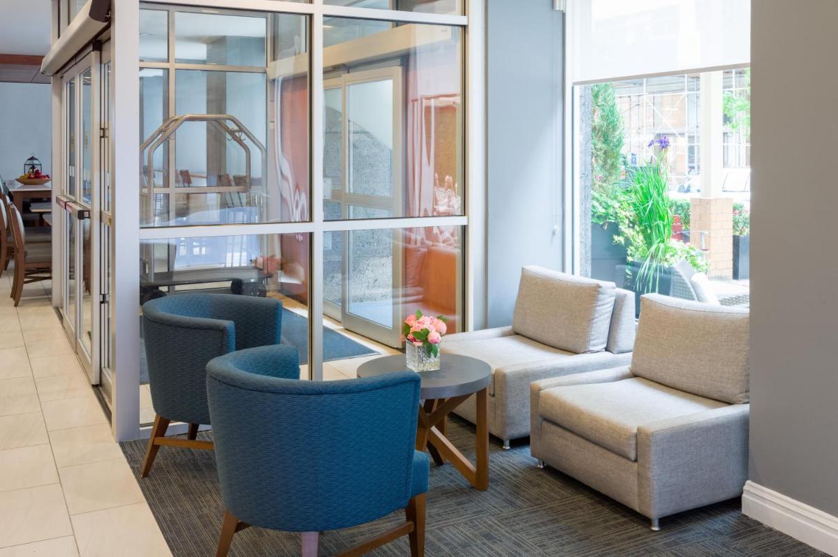 Holiday Inn Express New York City Chelsea, an IHG Hotel - Housity