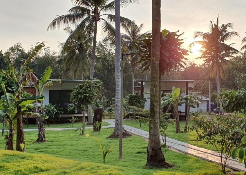 Koh Kood Chalet - Housity