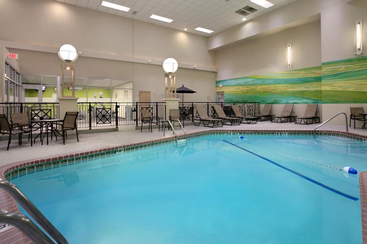 Holiday Inn Portland-Airport I-205, an IHG Hotel - Housity