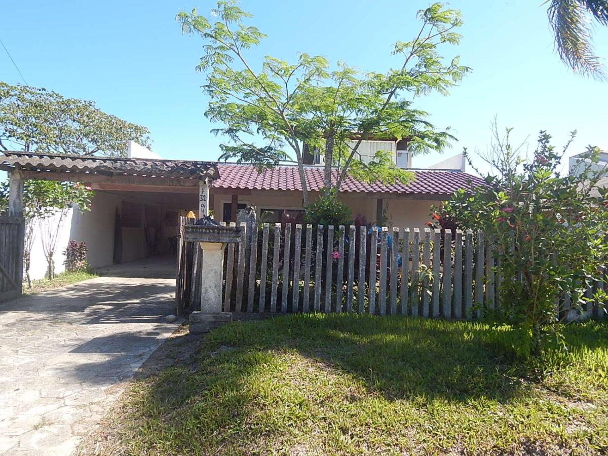 Bangalô Schamaru, - Housity