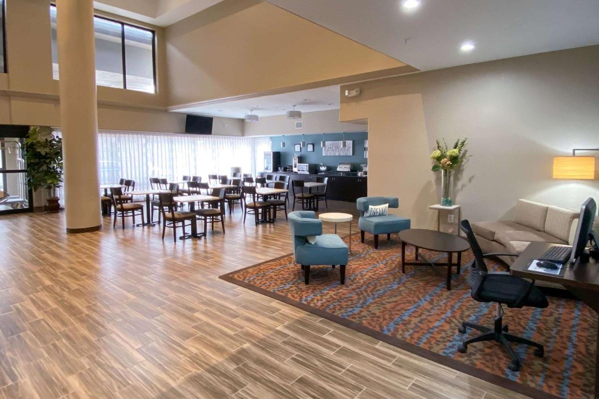 Sleep Inn & Suites Pearland - Houston South - Housity