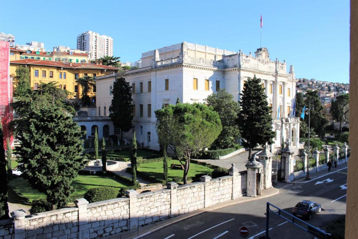GUVER PALACE - Housity