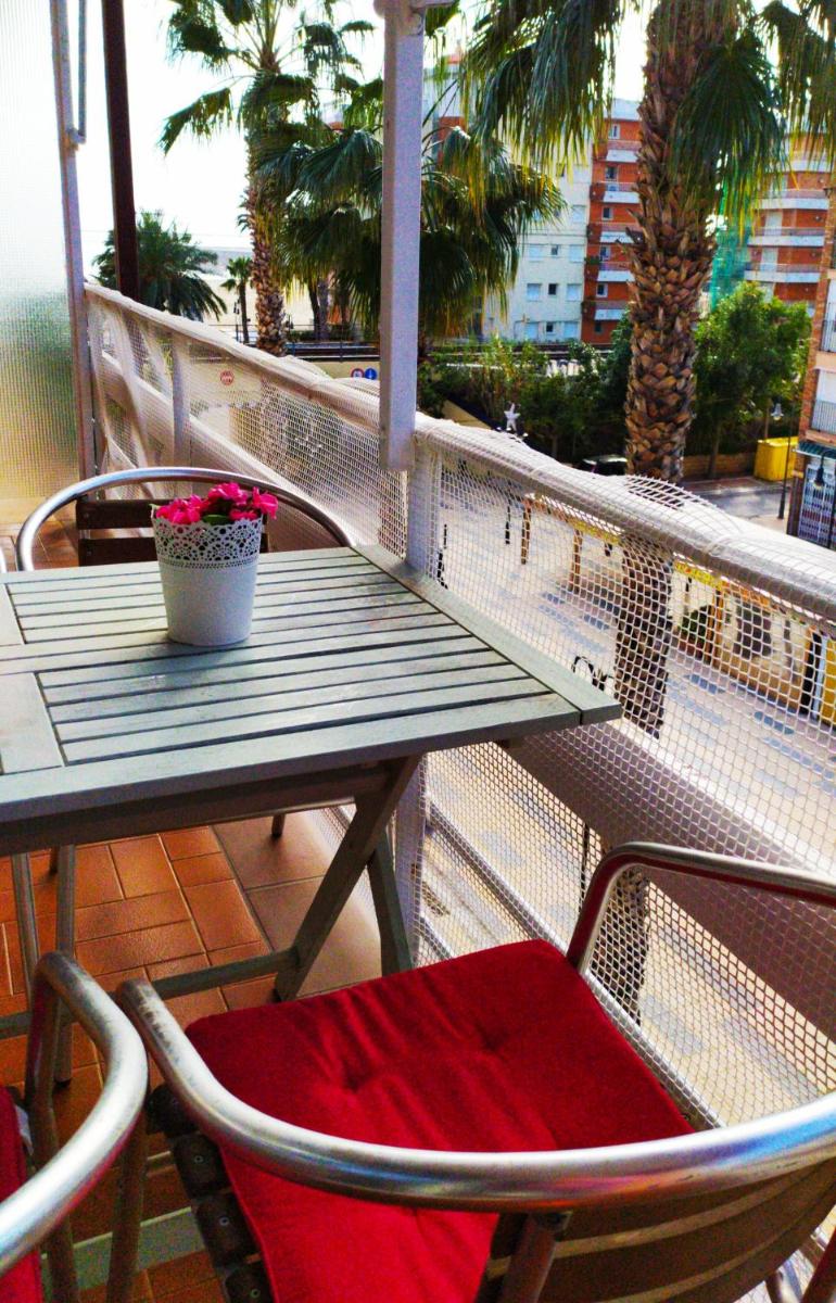 ENCANTADOR apartamento frente a la playa de Bara - Housity