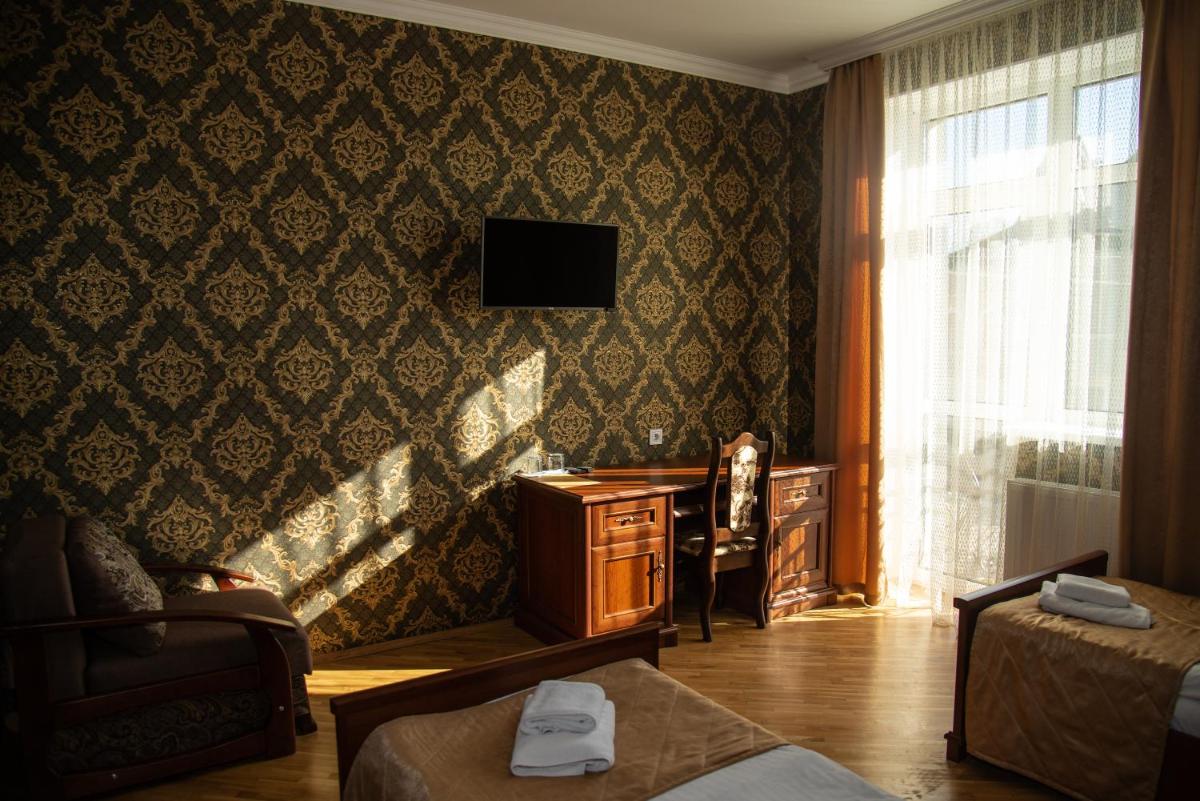 Complex Zolota Pidkova - Housity