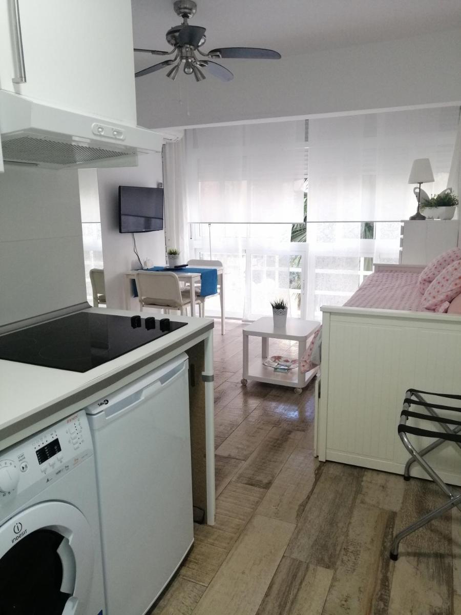 Apartamento Malagueta Playa - Housity
