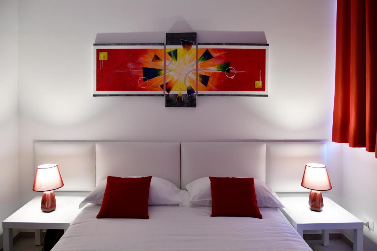 Chapeau Apartment - Housity