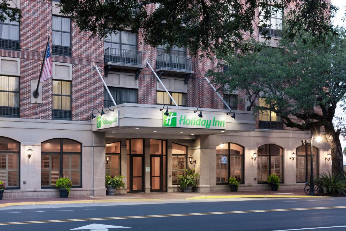 Holiday Inn Savannah Historic District, an IHG Hotel - Housity
