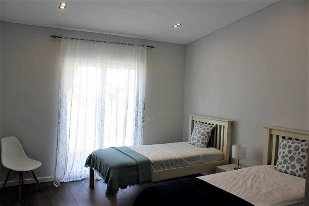 Alvor White House - Housity