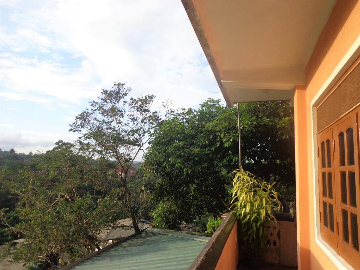 Nisha homestay inn - Housity