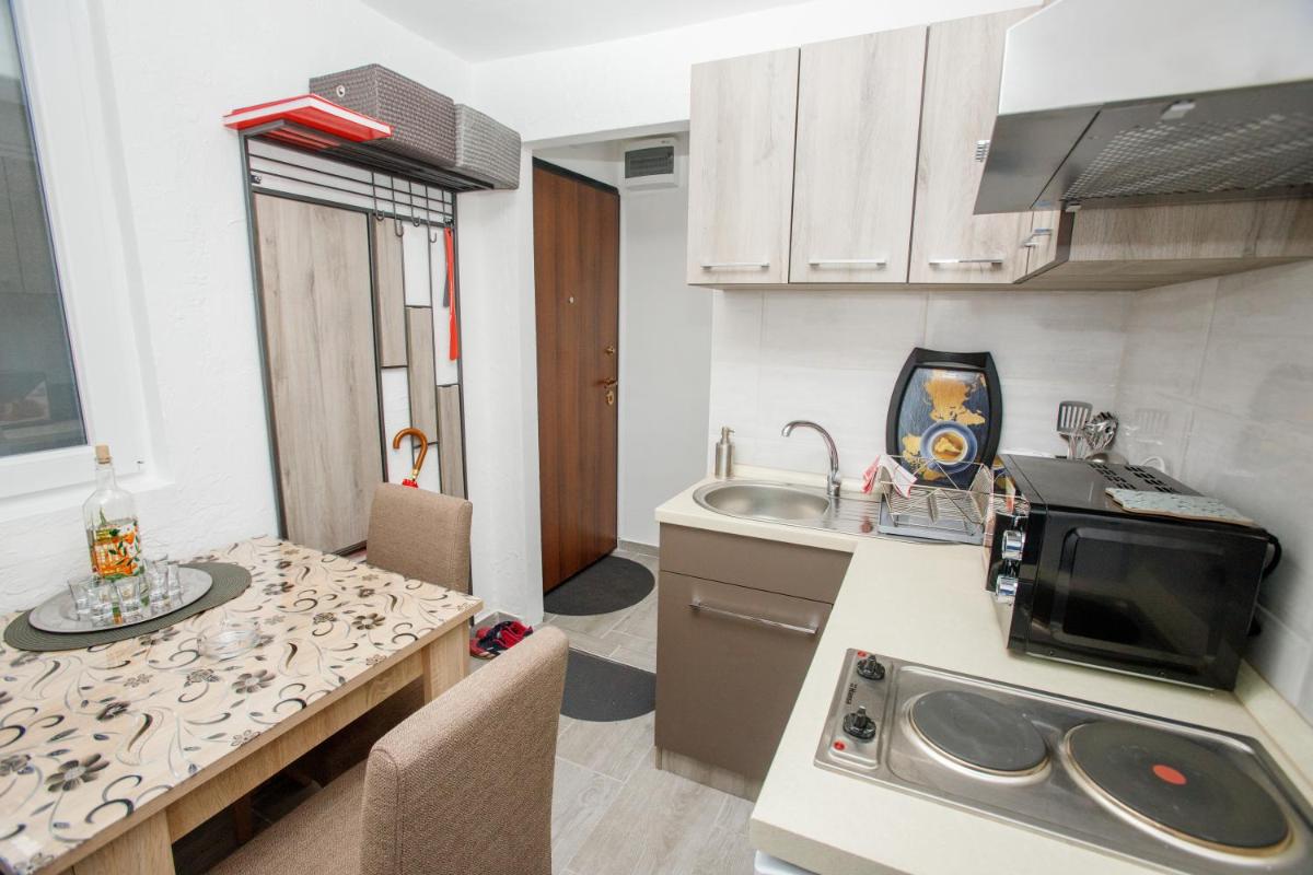 7 Days Premium Apartment - Hizvo