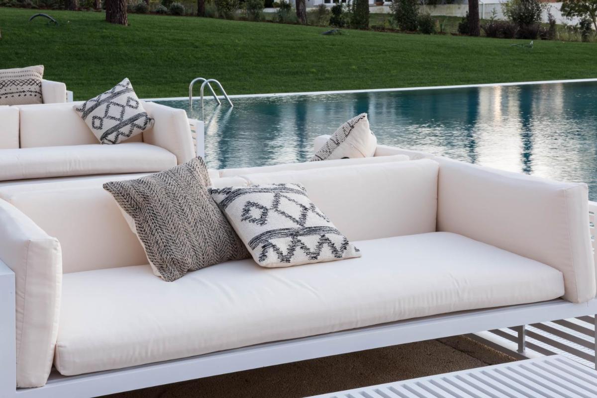 Aroeira Lisbon Hotel - Sea & Golf - Housity