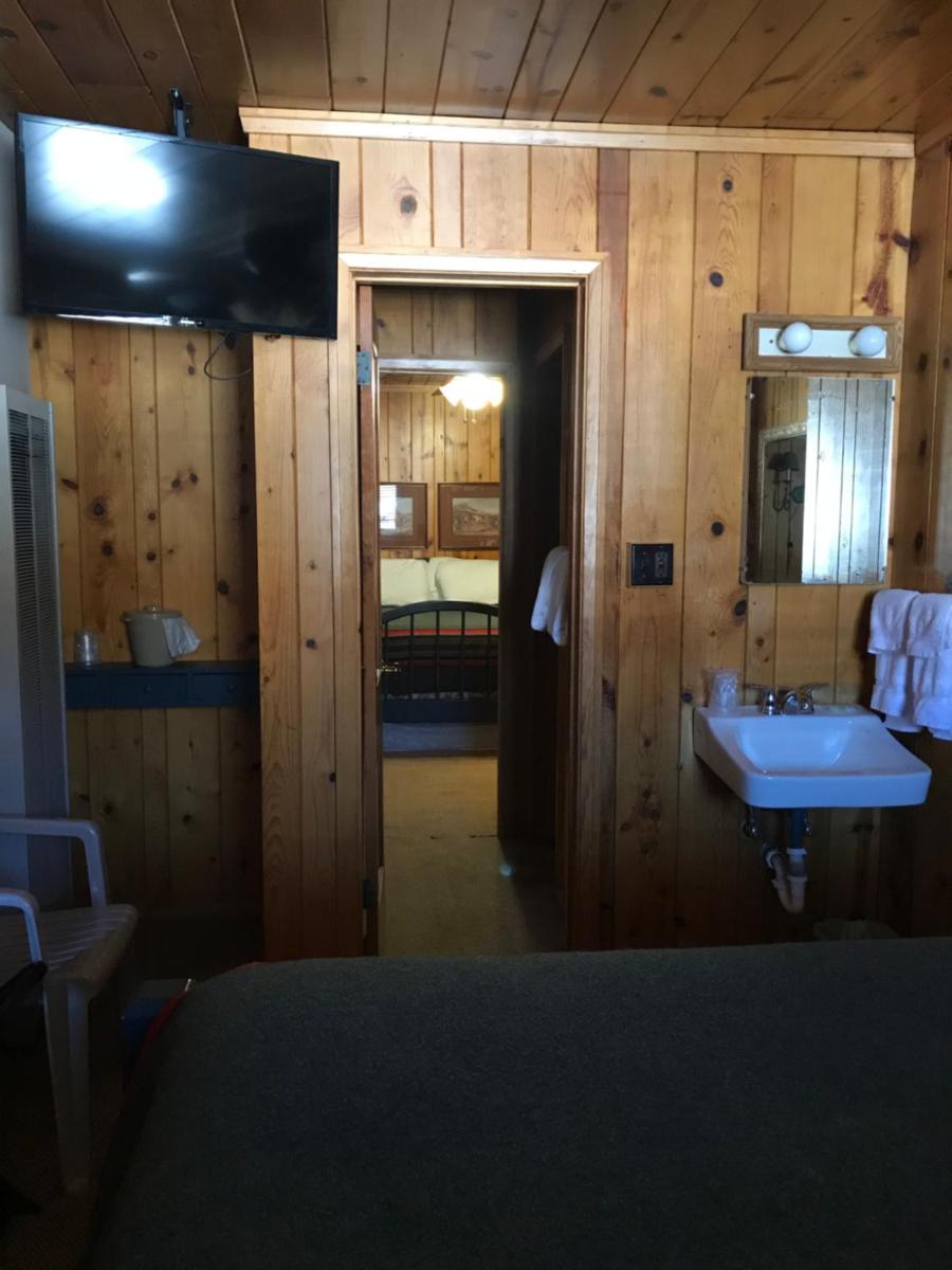 The Lodge at Red River - Housity