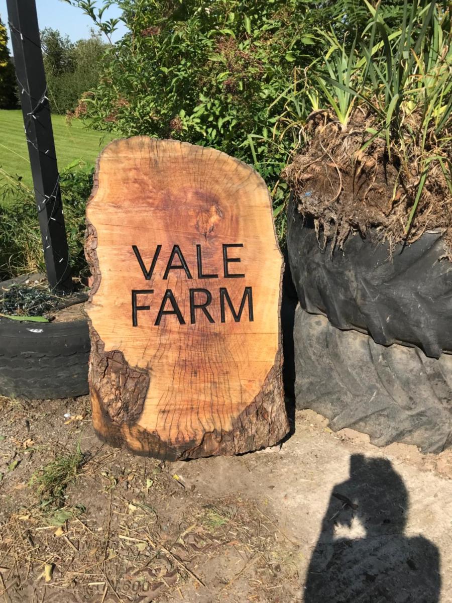 Vale Farm - Housity