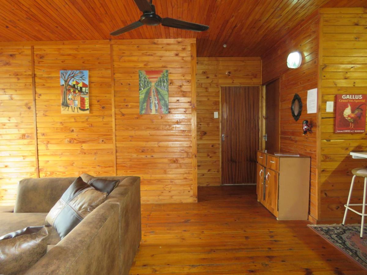 Impala Niezel Lodge & Guest House - Housity