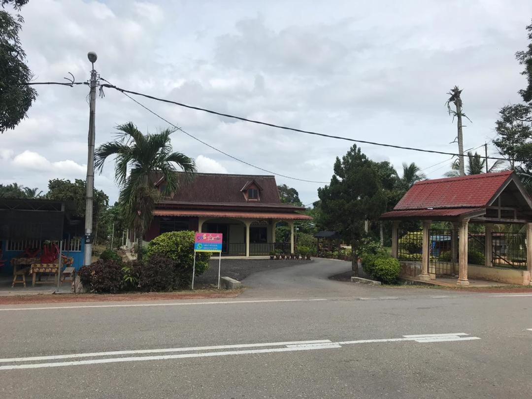 OPRO S&S Homestay Pagoh Malay Only - Housity