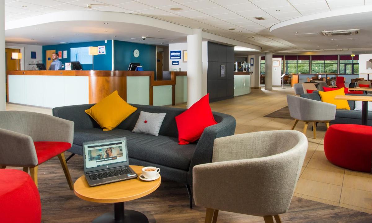 Holiday Inn Express Newport, an IHG Hotel - Housity