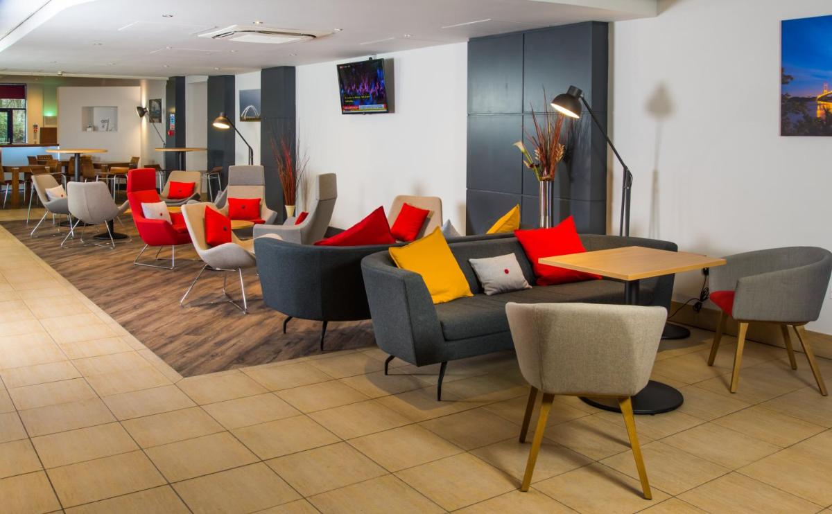 Holiday Inn Express Newport, an IHG Hotel - Housity
