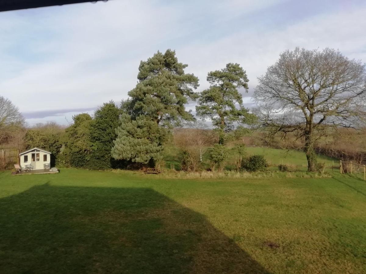 The Oaklodge - Housity