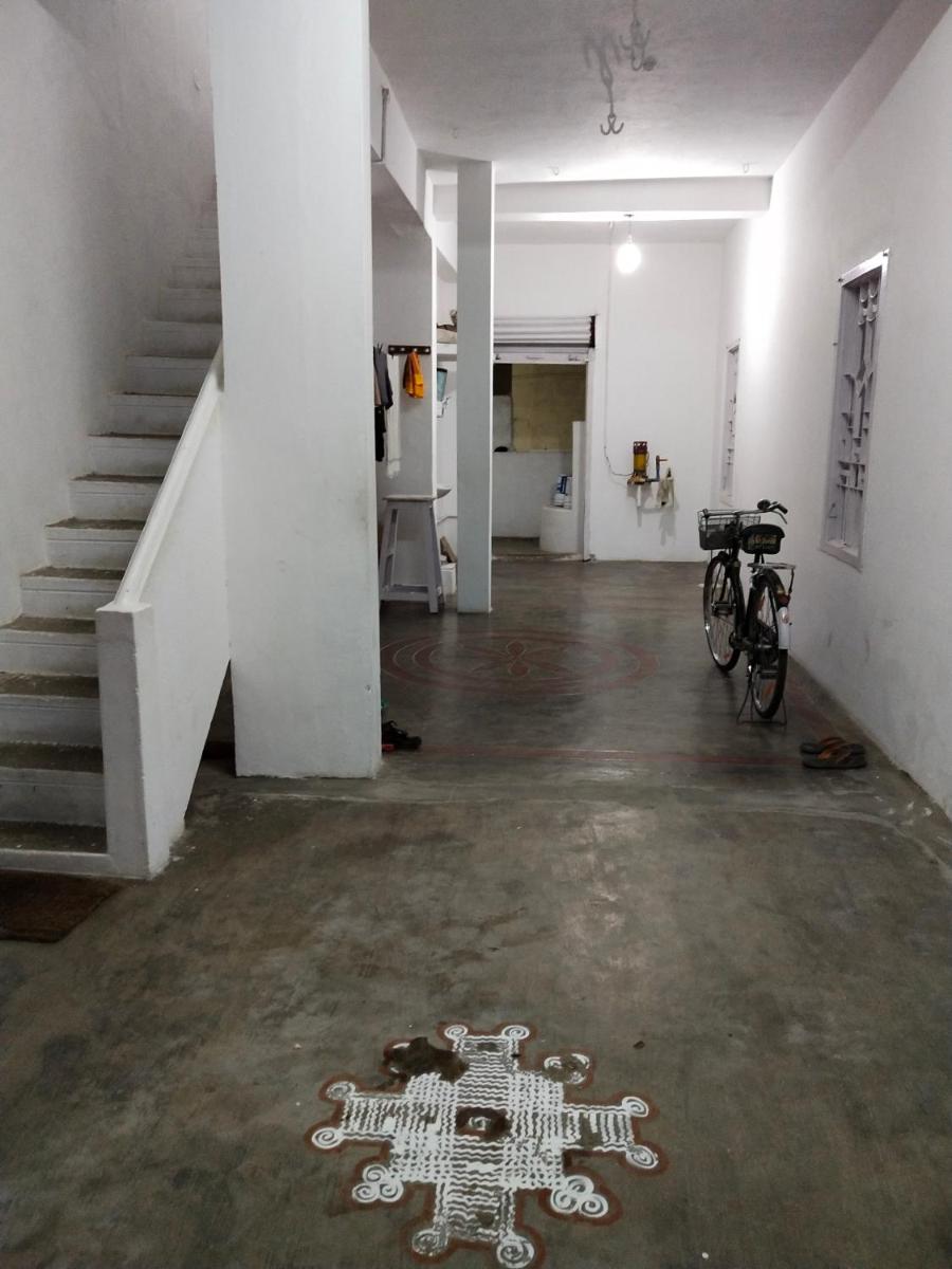 Mayurapriya Inn - Housity