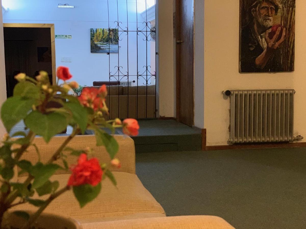 Hotel La Golondrina - Housity
