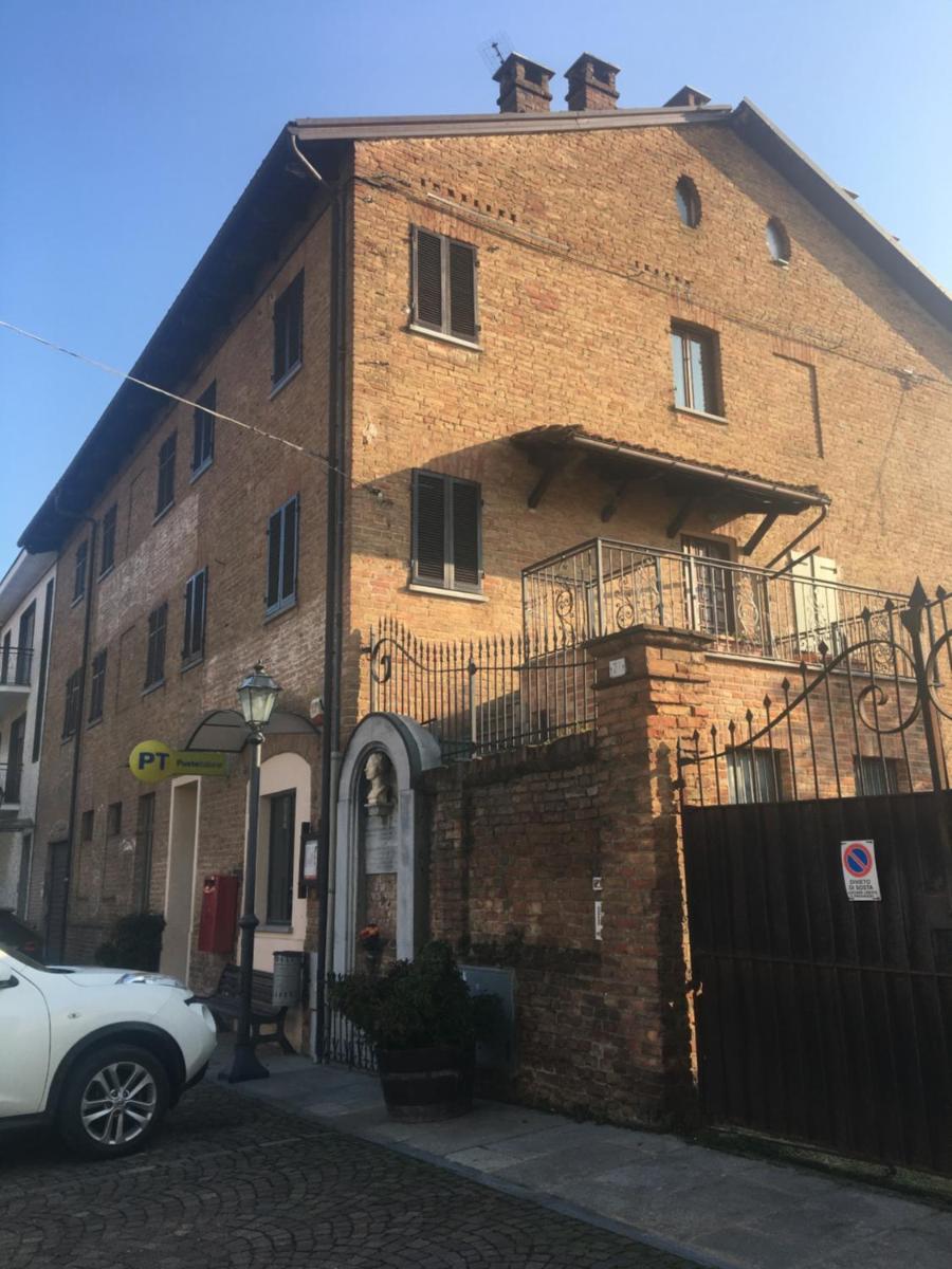 Takàlcastel 2 - Housity