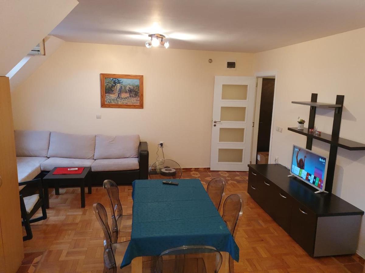 Suitetrails - Malavi Square top center apartment! Comfort&clean!