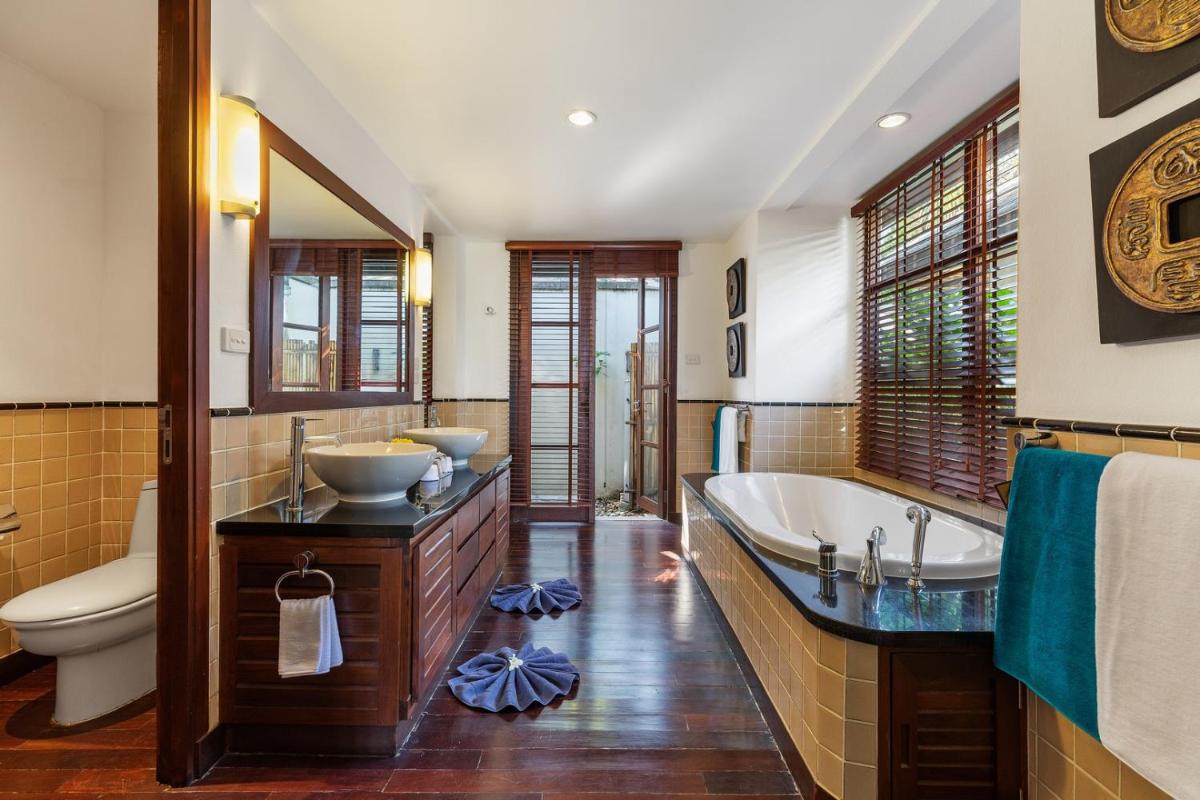 Aqua Vista 25 - Private Pool Villa Near The Beach - Housity