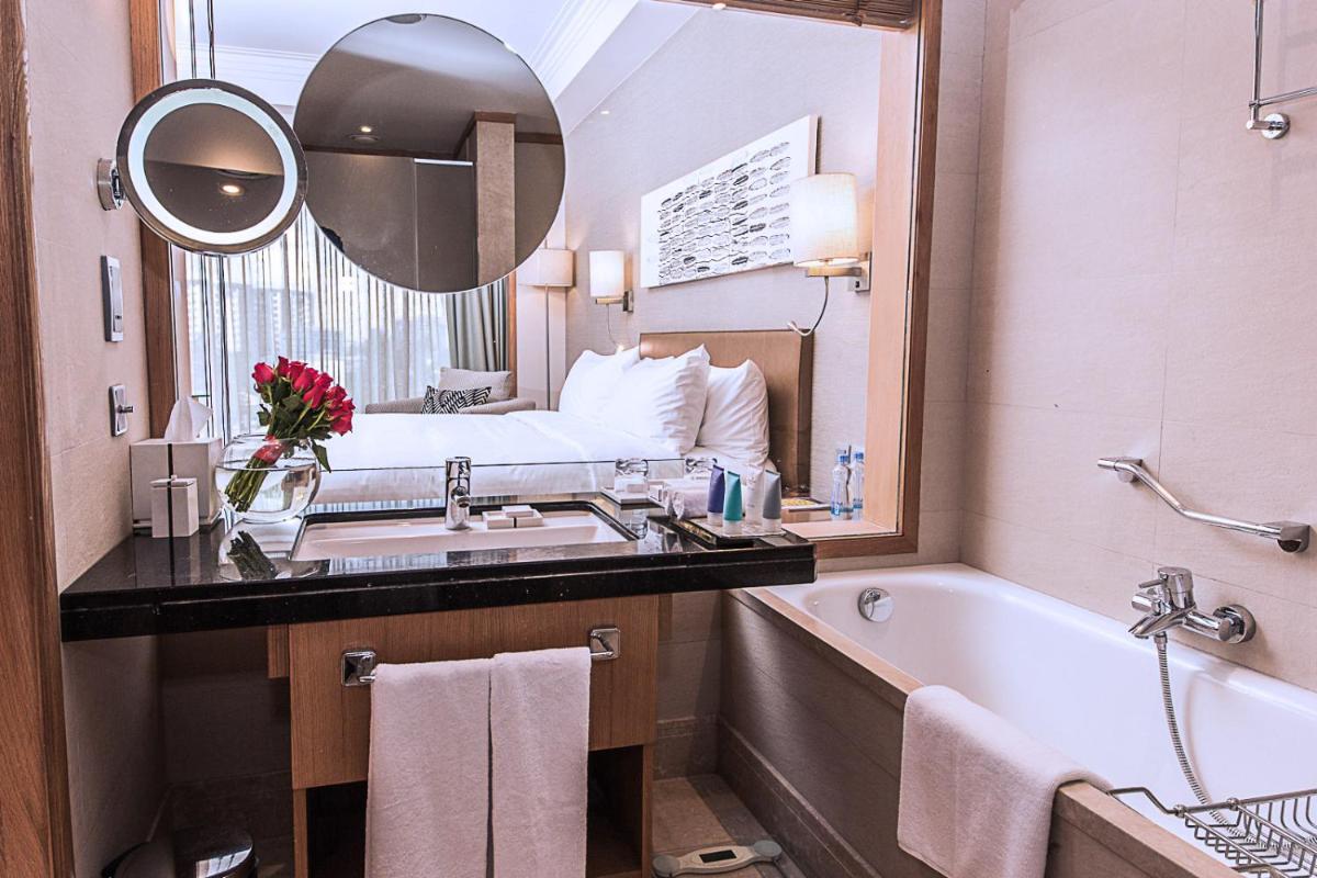 Suitetrails - Sankara Nairobi, Autograph Collection