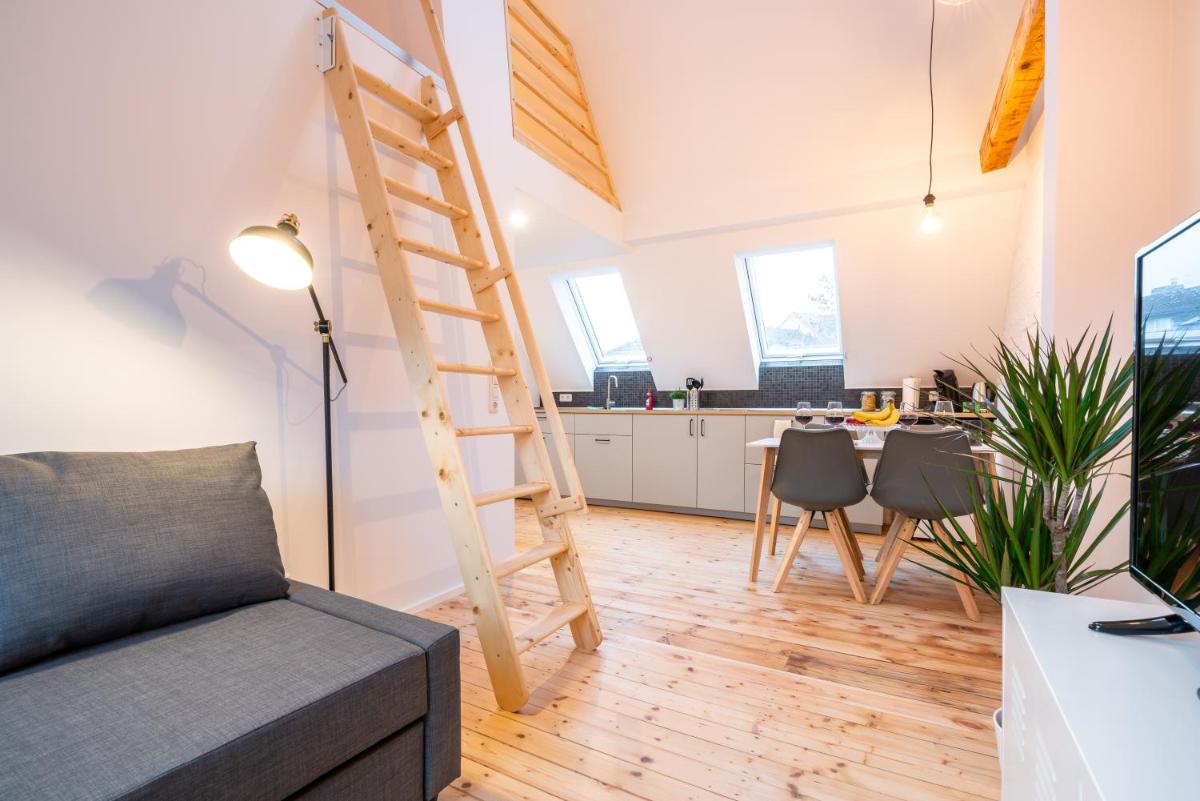 CASSEL LOFTS - Geschmackvolle Apartments - nähe Uni, Klinikum, Industriepark Mittelfeld - Housity
