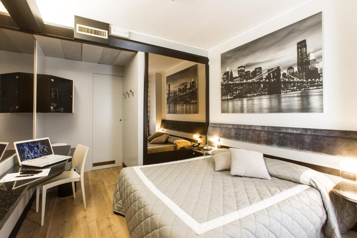 Airport Hotel Malpensa - Housity