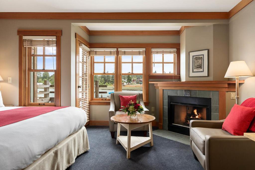 La Conner Channel Lodge - Housity
