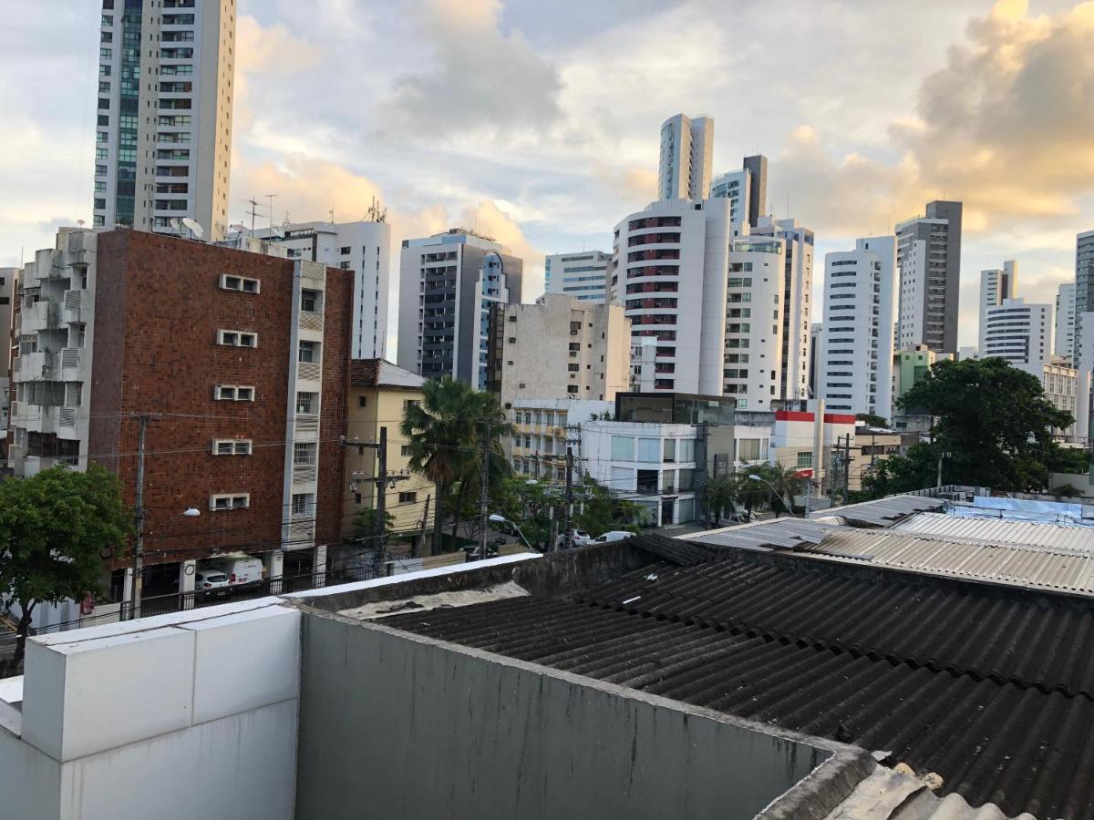 APARTAMENTO à 50 m do MAR - Praia de BOA VIAGEM - Housity