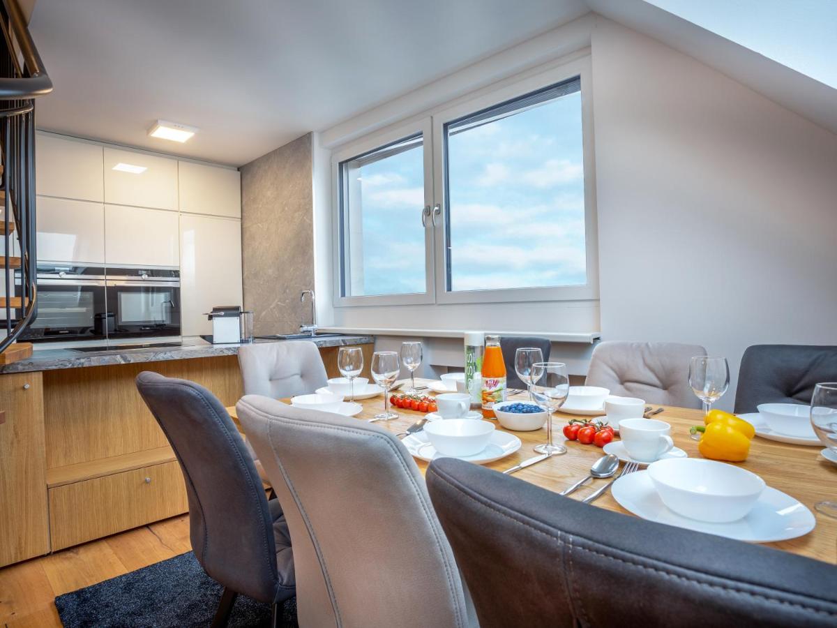 Mark's Penthouse Apartments managed by SKY9 Apartments - Hizvo
