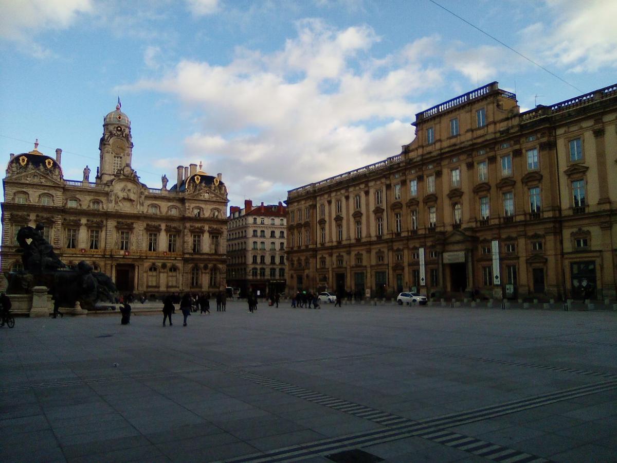 Dolce Casa - Housity