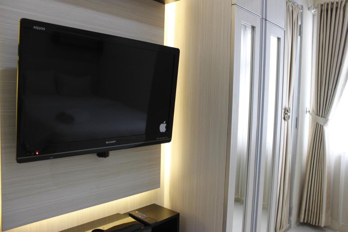 Simply Studio Room The Jarrdin Cihampelas Apartment By Travelio - Housity
