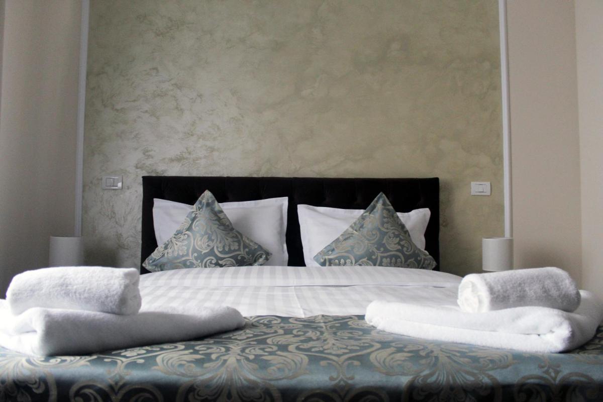 Pensiunea Romeo Resort - Housity
