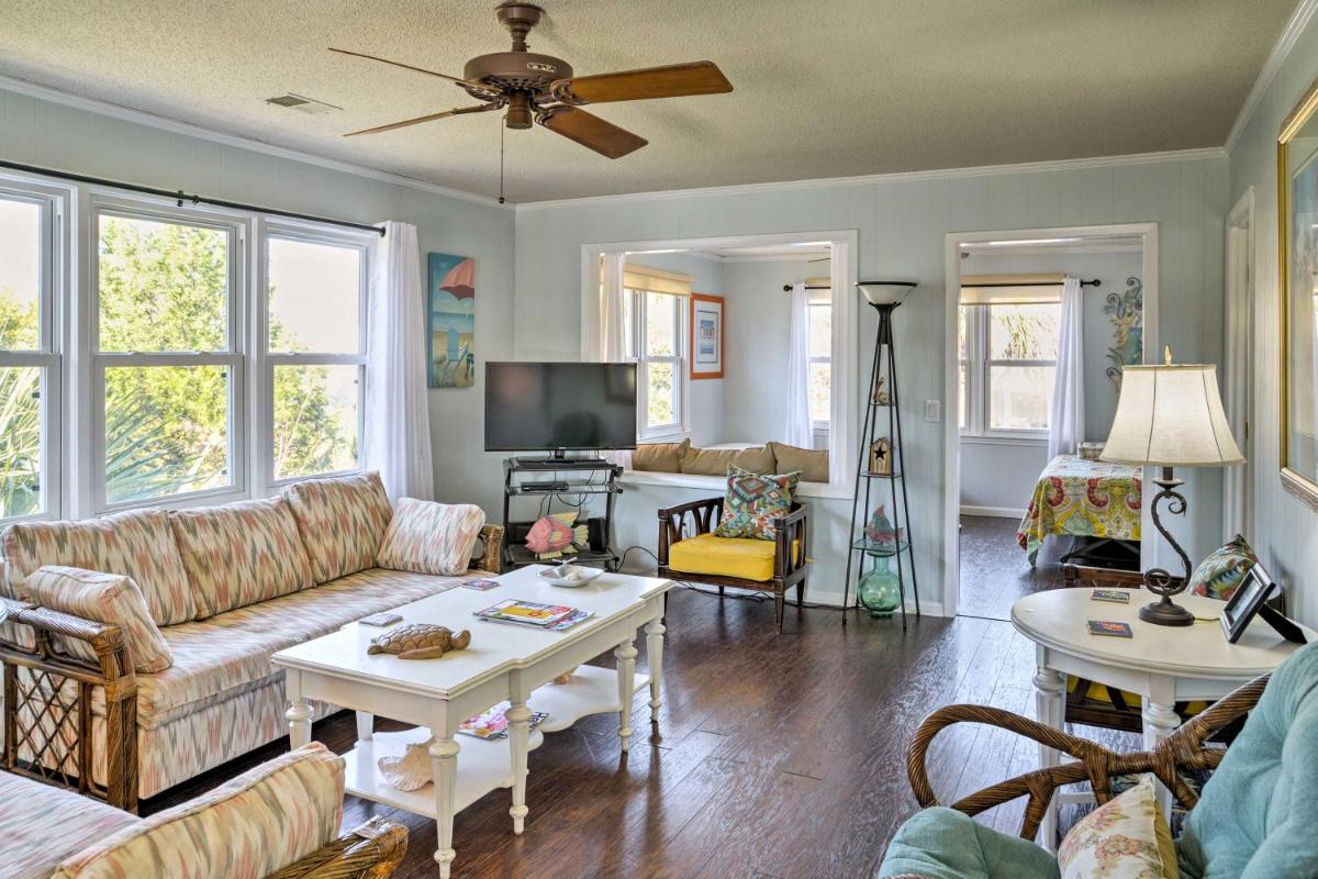 Surfside Beach Canal-Front Home Walk to Beach! - Housity