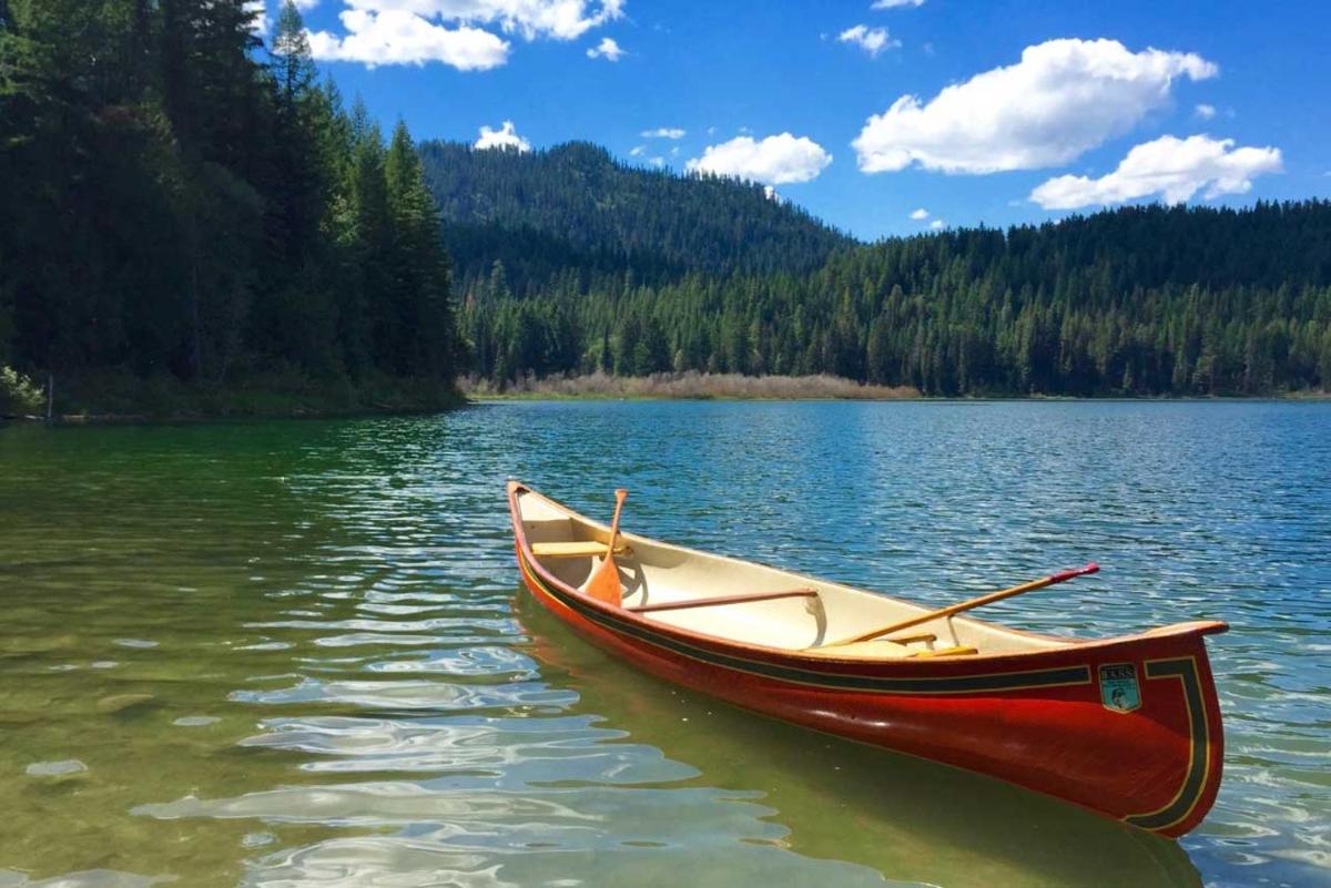 Spacious Cabin on Secluded Lake by West Glacier! - Housity