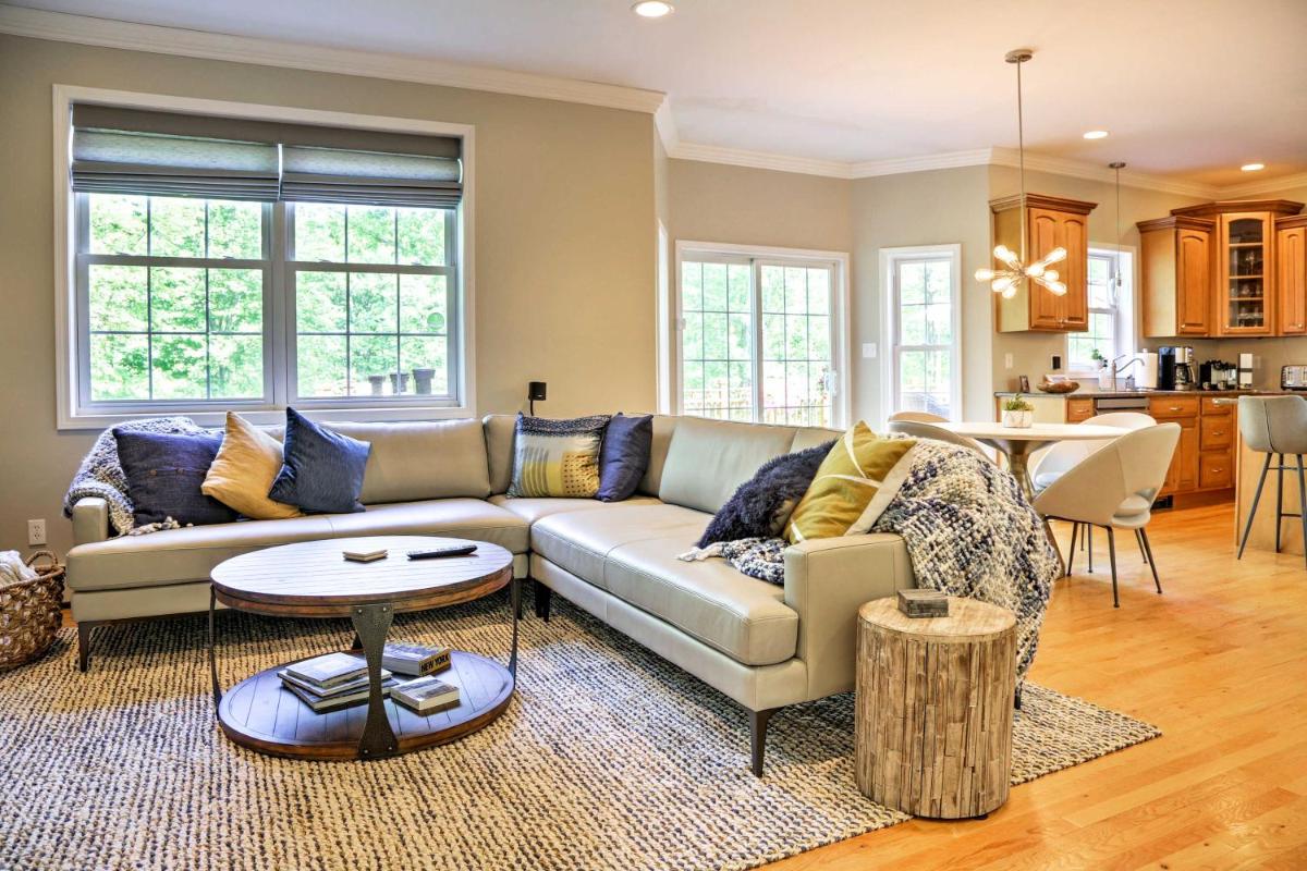 Colonial-Style Warwick Retreat - 1 Hour to NYC! - Housity
