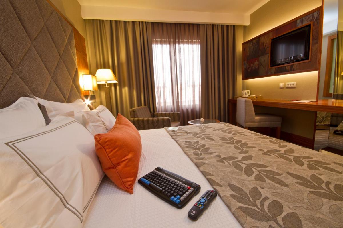 Tugcan Hotel - Housity