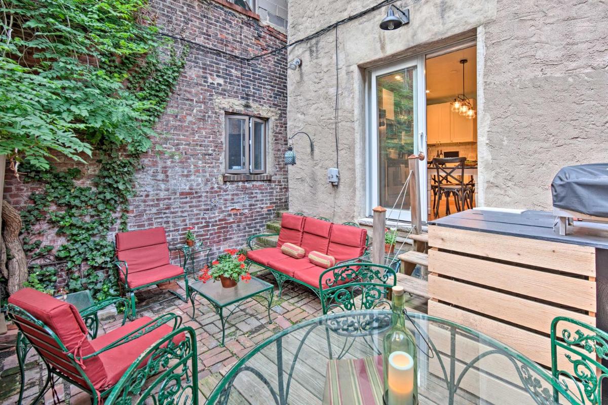 Trinity Home in Center City with Free Parking! - Housity