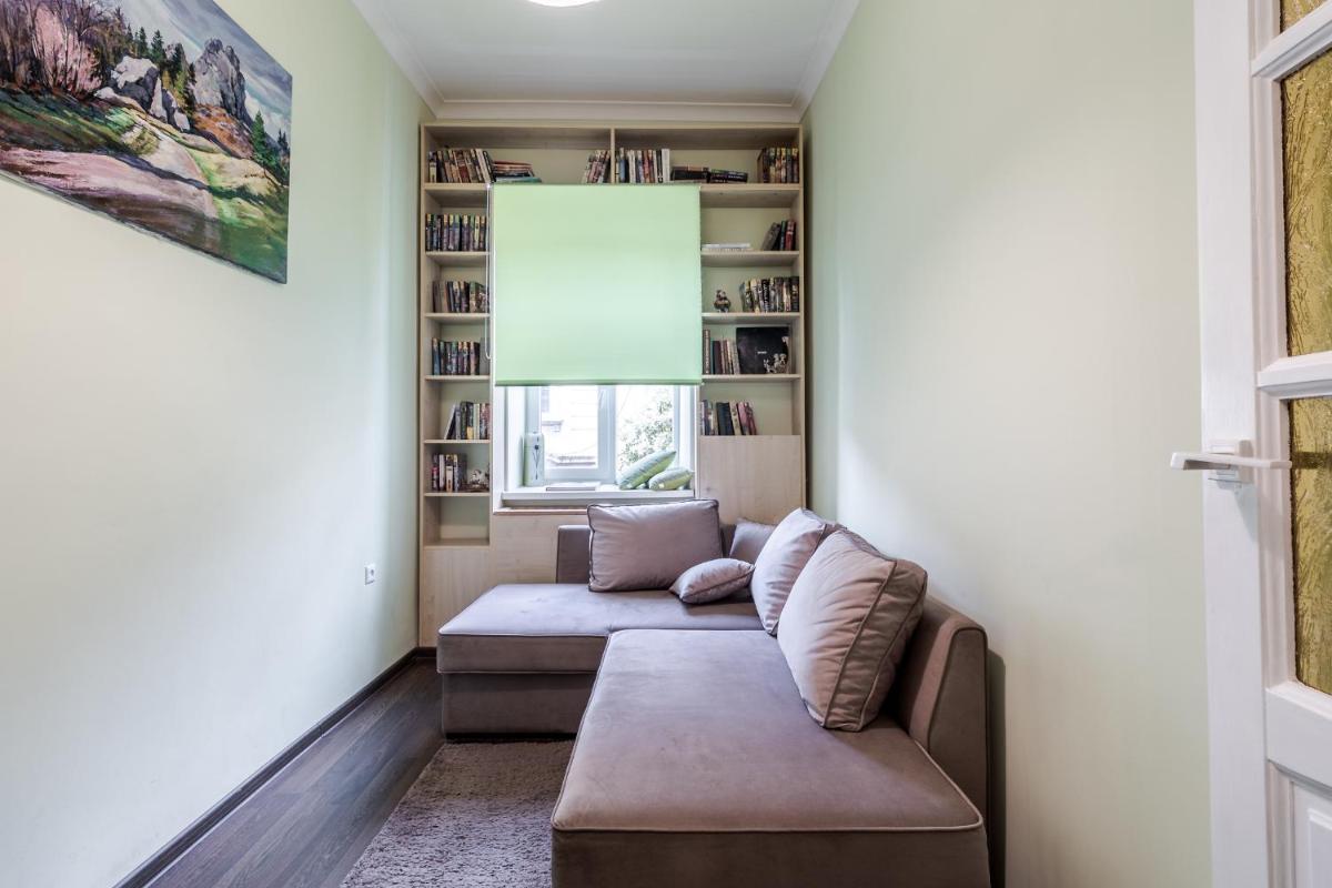 Modern Chaikovskogo Apartment - Housity