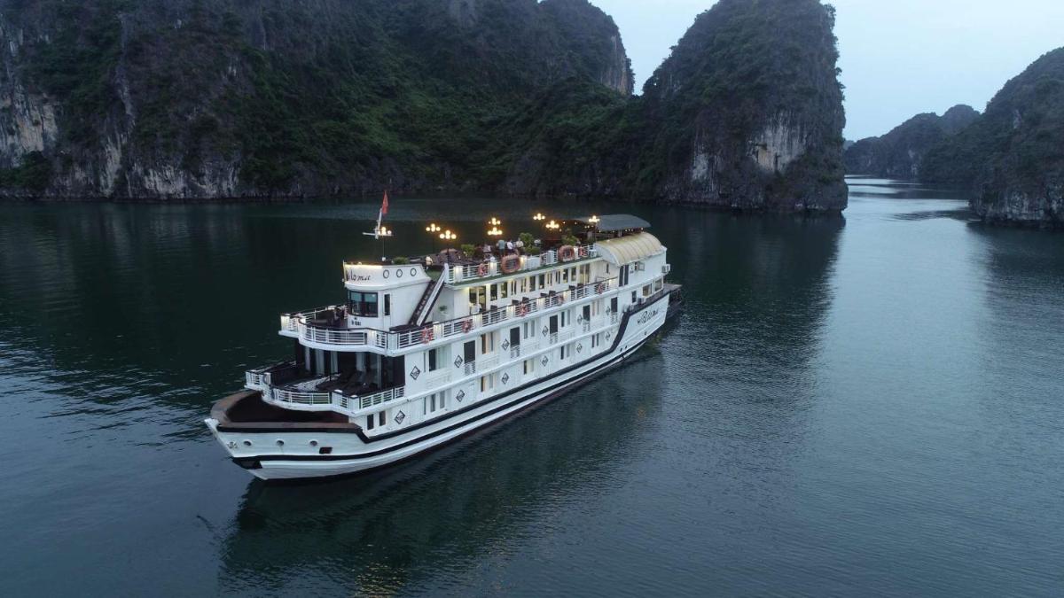 Suitetrails - Halong Paloma Cruise