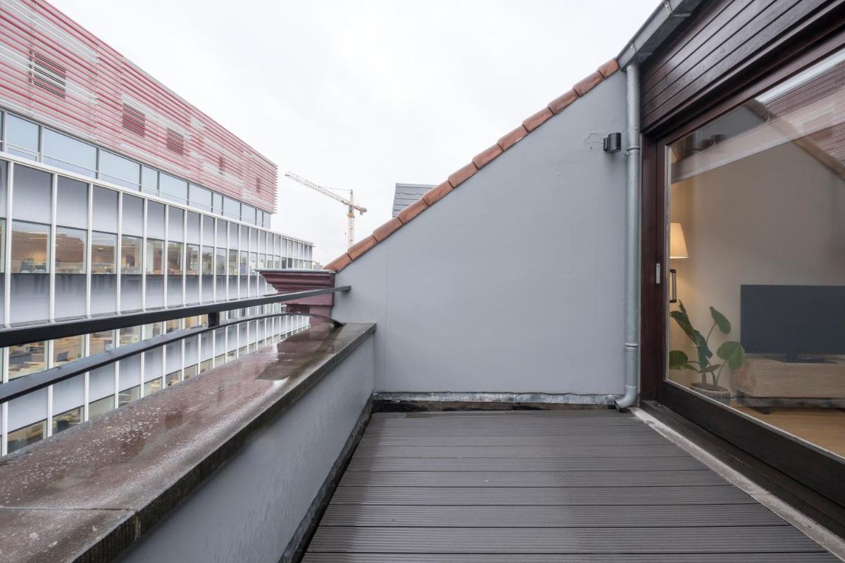 Functional housings 2 steps from Grand Place - Hizvo